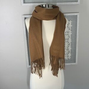 Camel brown cashmere scarf made in Scotland